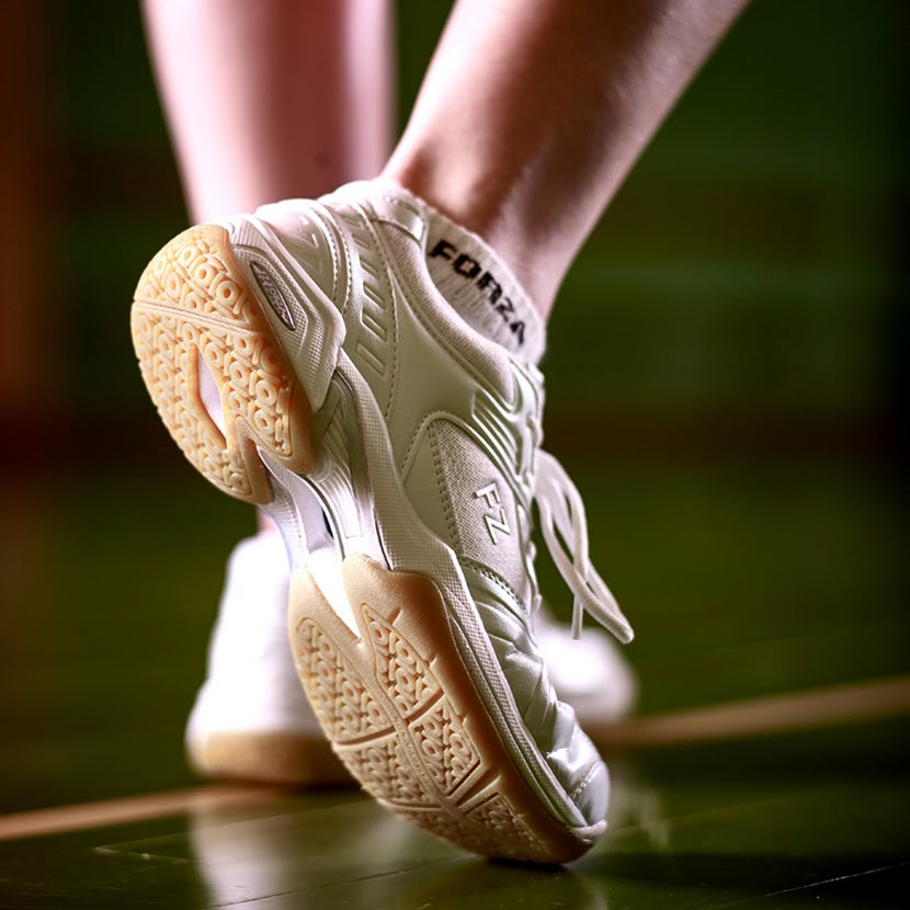 Badminton shoes why they are important and how to choose the right pair
